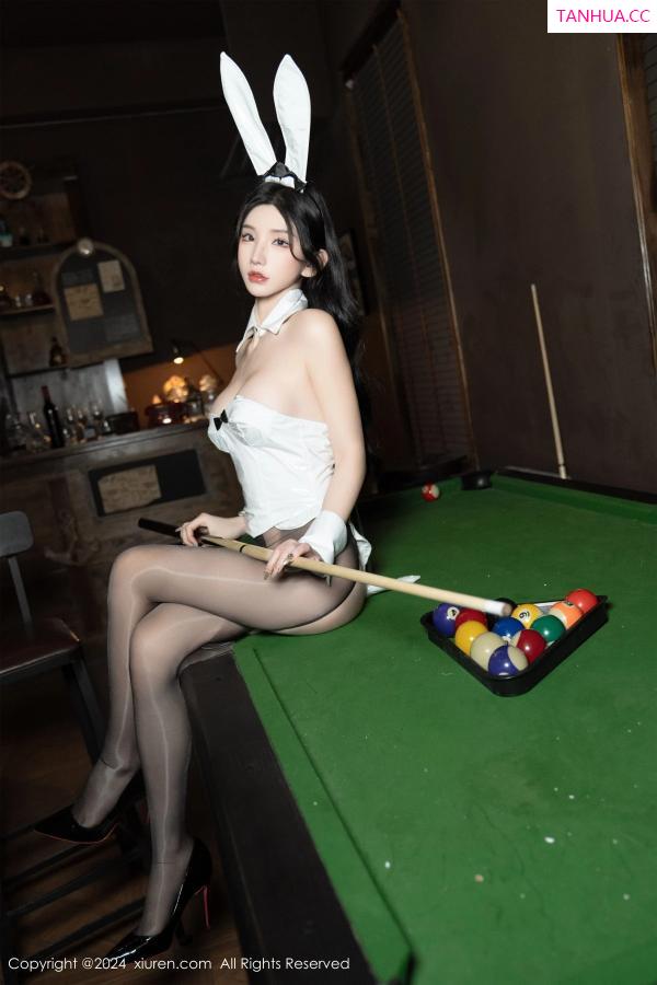 周于希dummy  [XiuRen]高清写真图 2024.03.29 No.8318 周于希Sally 性感兔女郎第76张图片